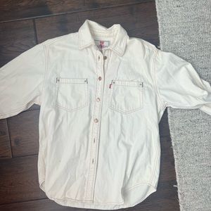 Levi’s White Button Up